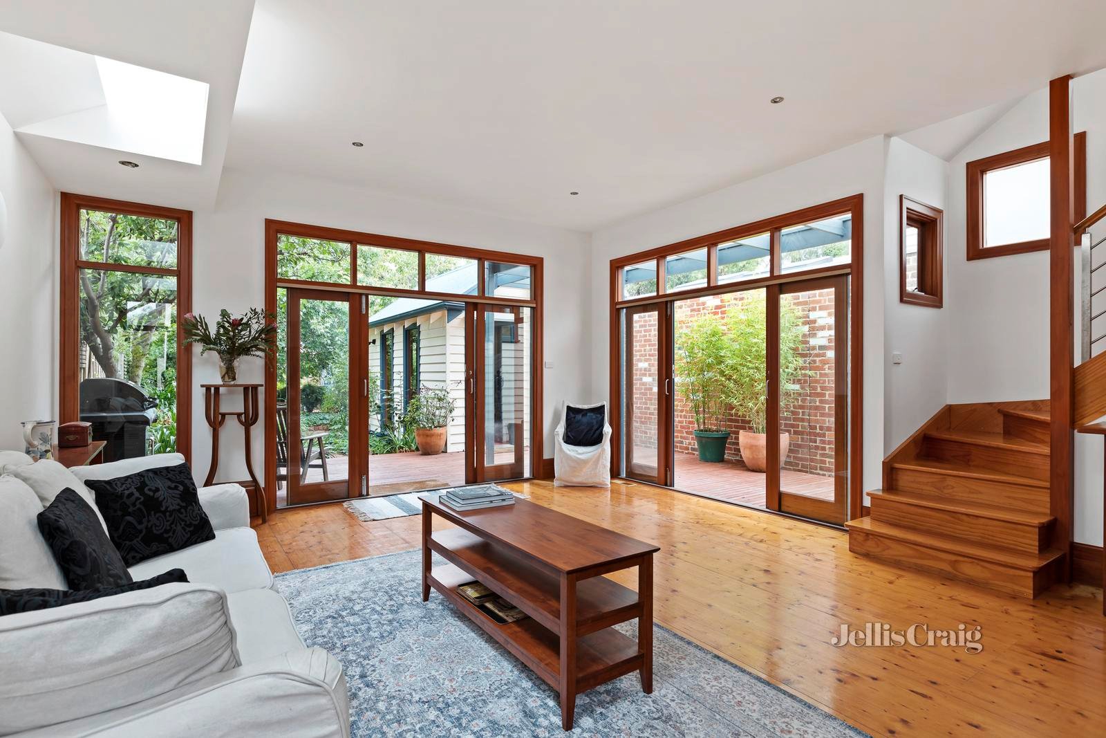 22 Green Street, Northcote image 2