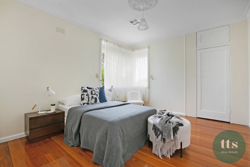 22 Grevillia Road, Oak Park image 12
