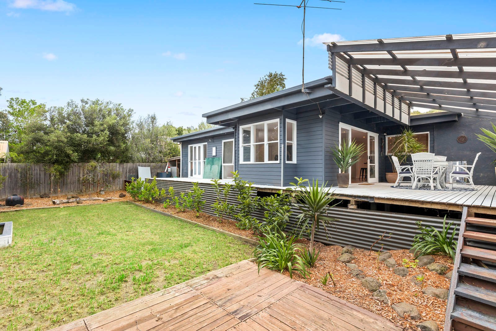 Property Gallery Thumbnail 13