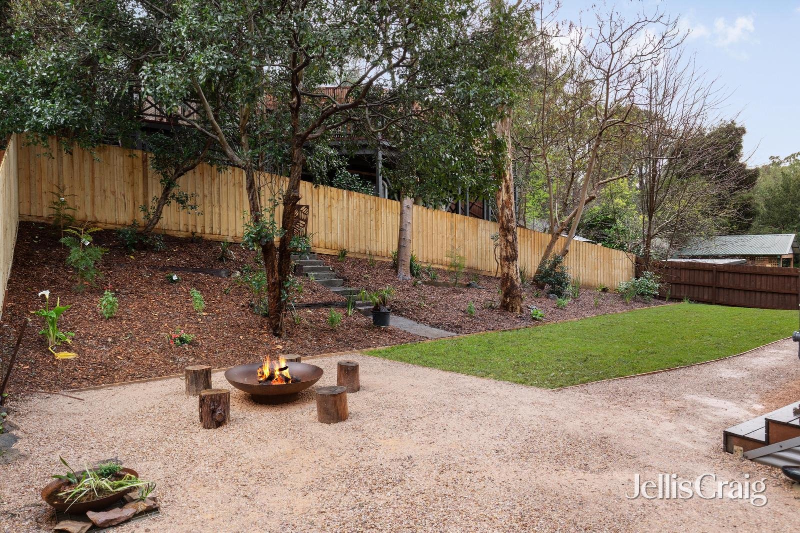 22 Haleys Gully Road, Hurstbridge image 15