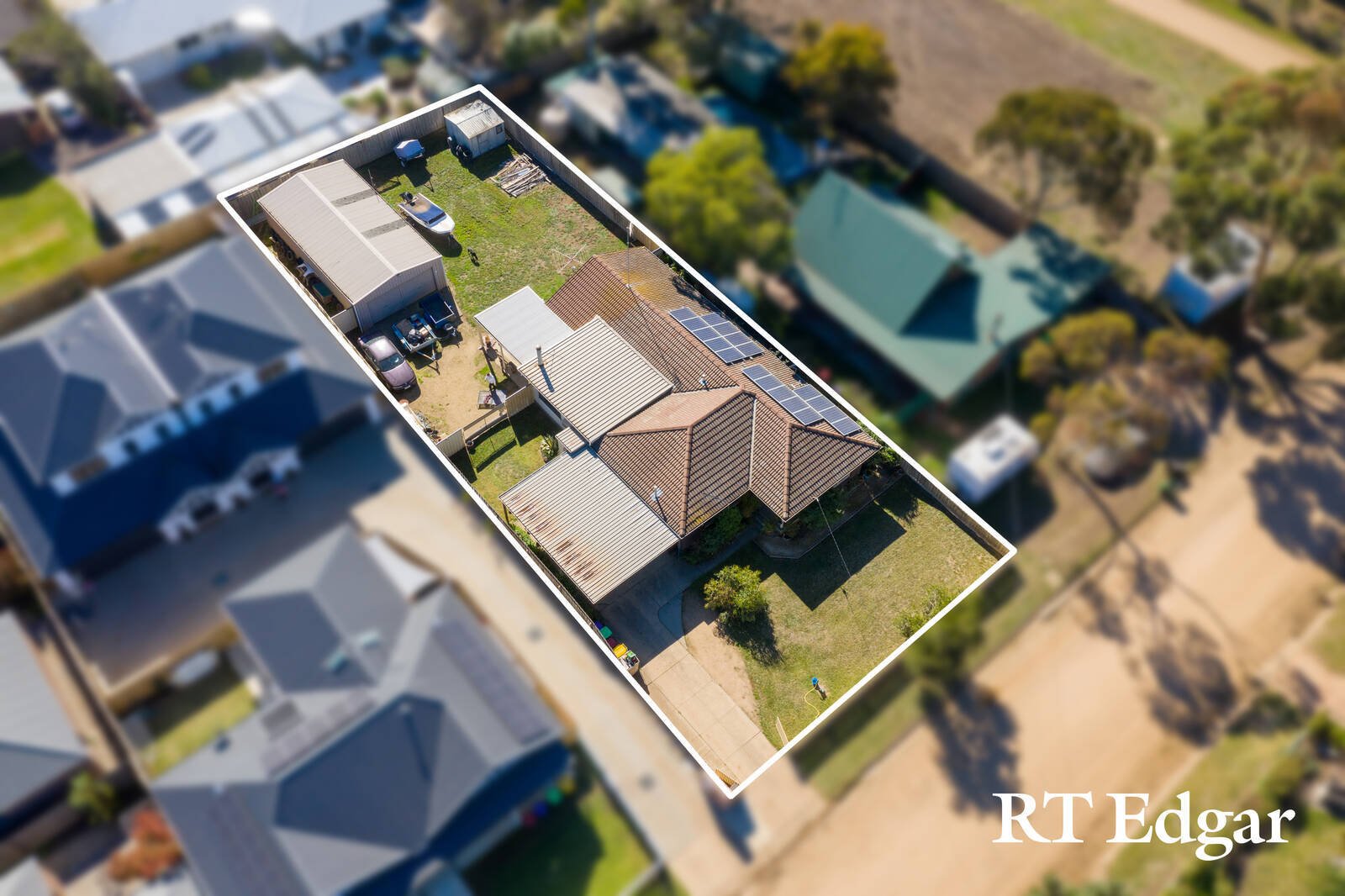 Property Gallery Thumbnail 14