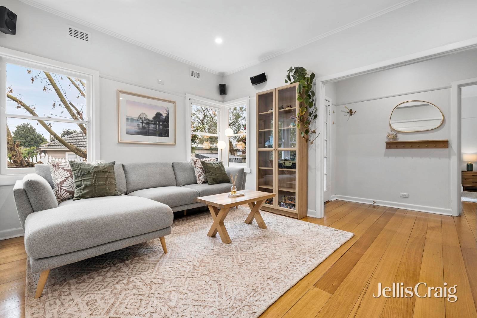 2/2 Haros Avenue, Nunawading image 4