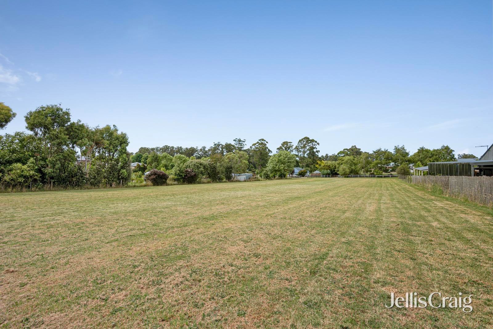 22 Hawkins Drive, Kinglake image 6