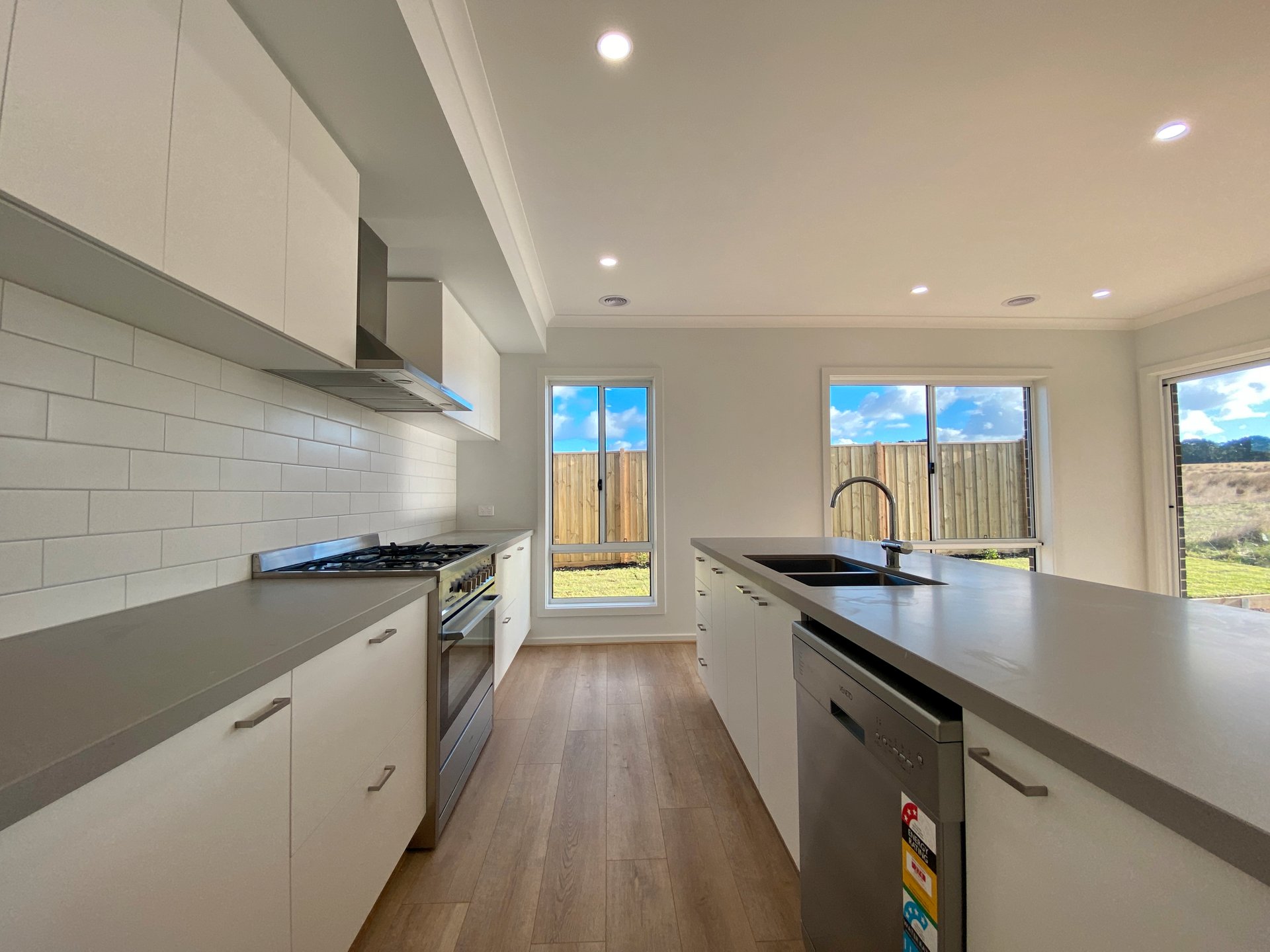 22 Heathcote Street, Mount Duneed image 4