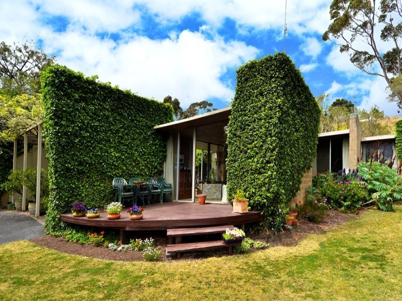 22 Heathfield Court, Newtown image 2