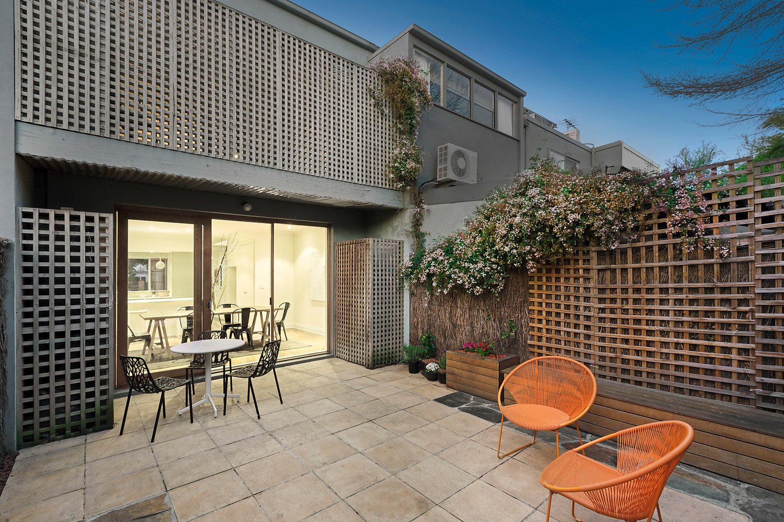 2/2 Henry Street, Prahran image 3