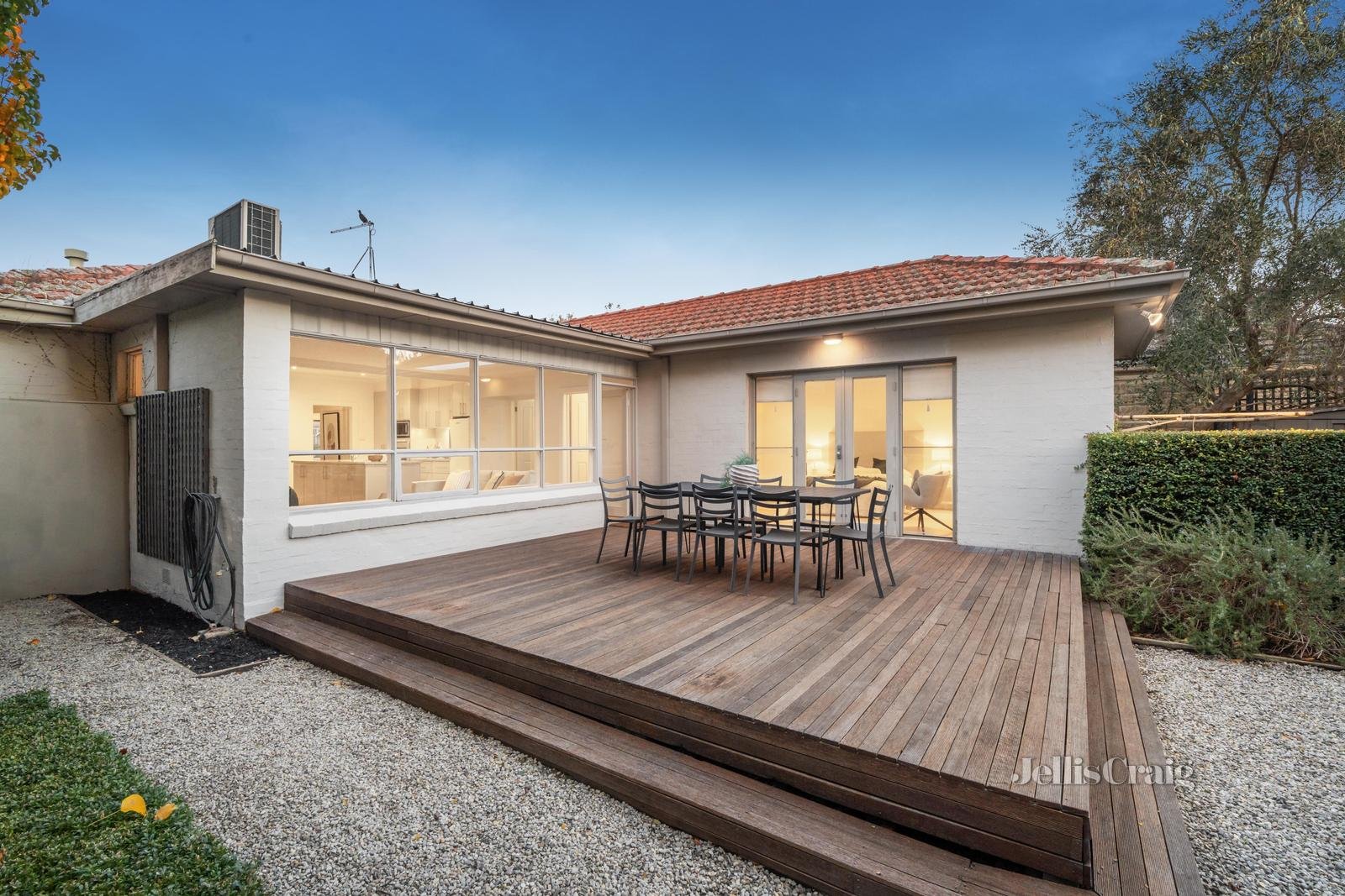 22 Henty Street, Murrumbeena image 10