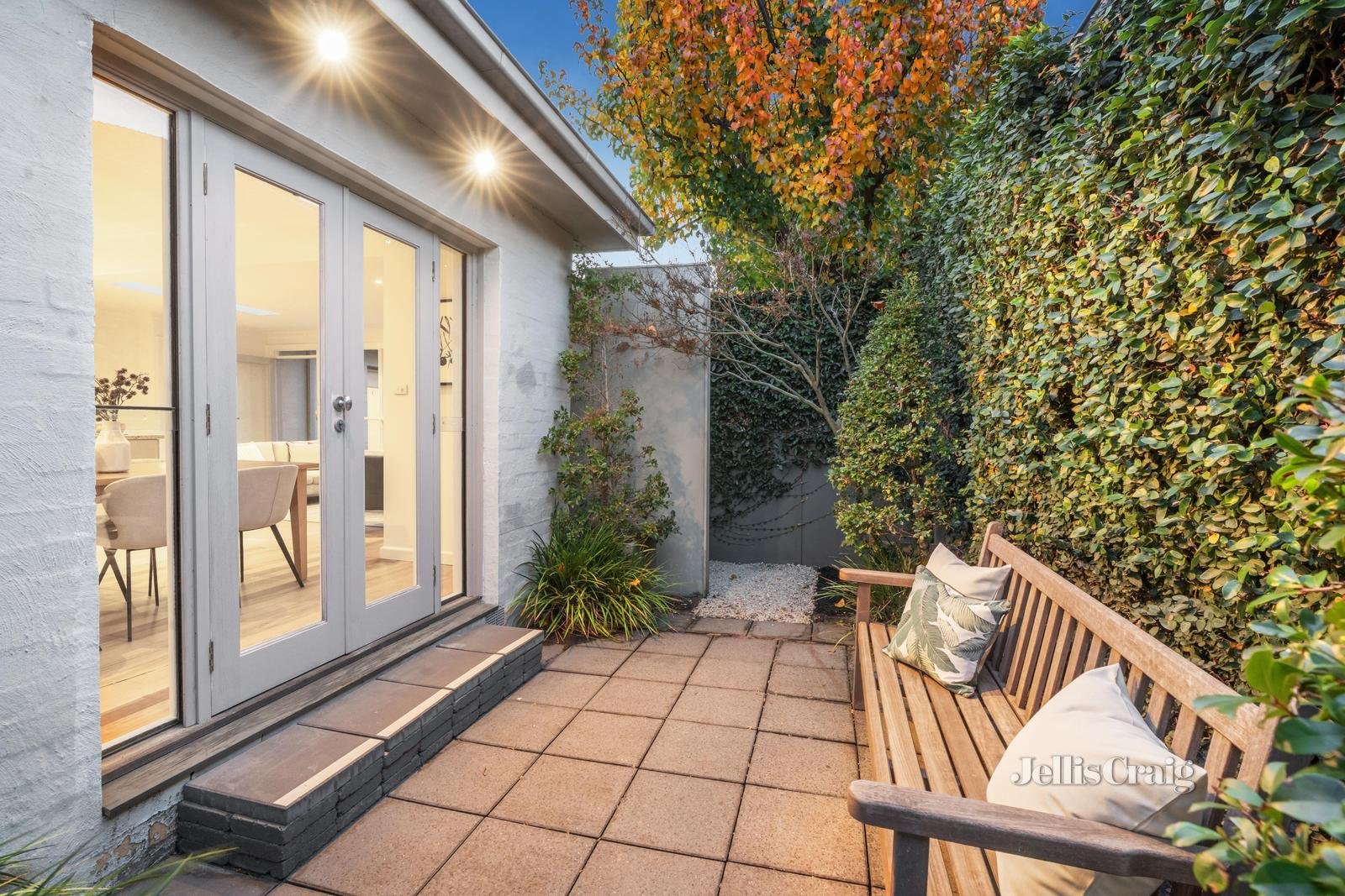 22 Henty Street, Murrumbeena image 12