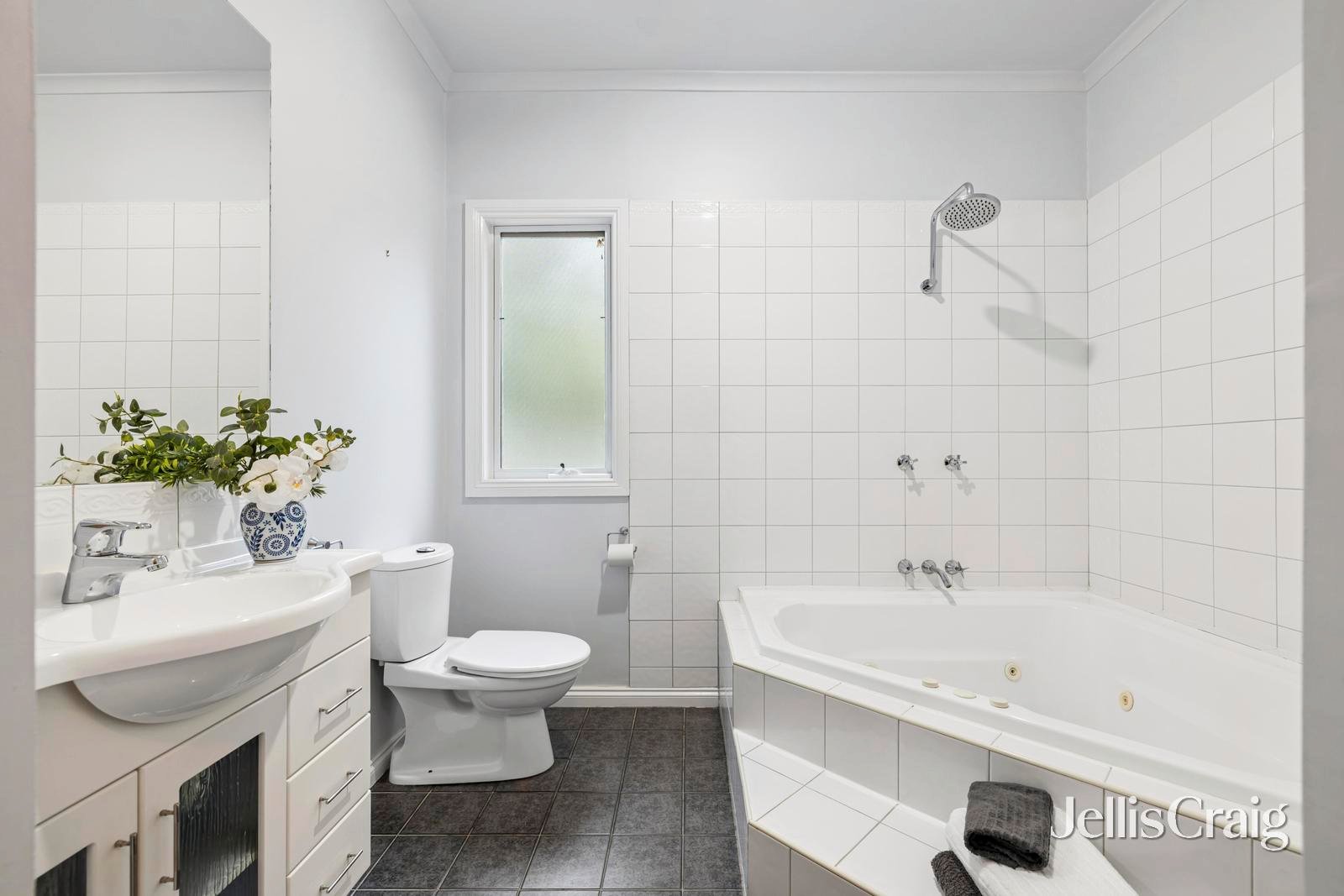 22 Hepburn Road, Daylesford image 8