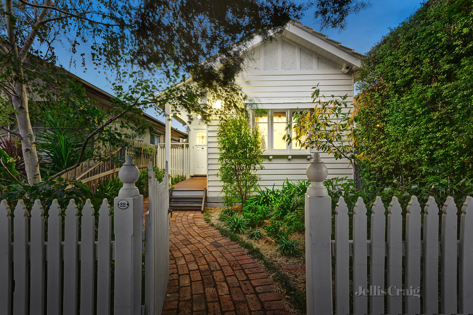 22 Hickford Street, Brunswick East image 1