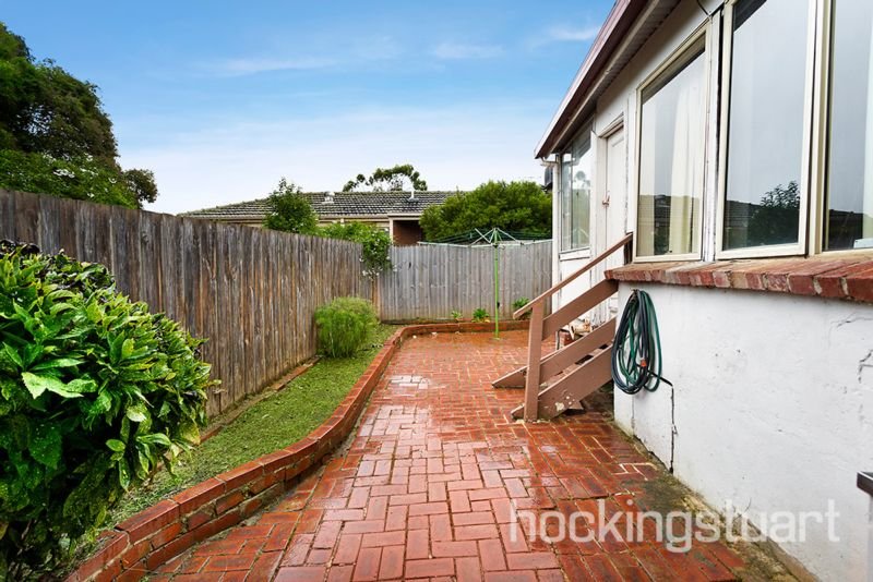 22 Highbury Street, Balwyn North image 8