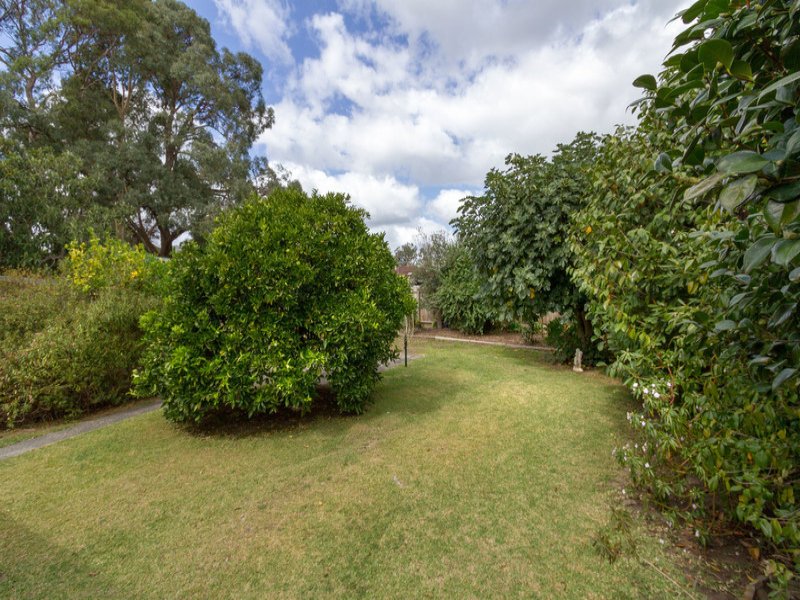 22 Hillview Drive, Kilsyth image 17