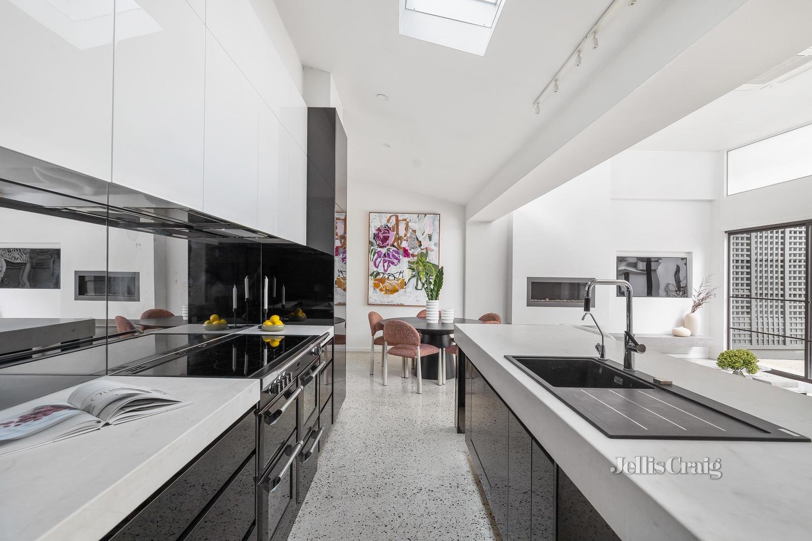 22 Hope Street, South Yarra image 4