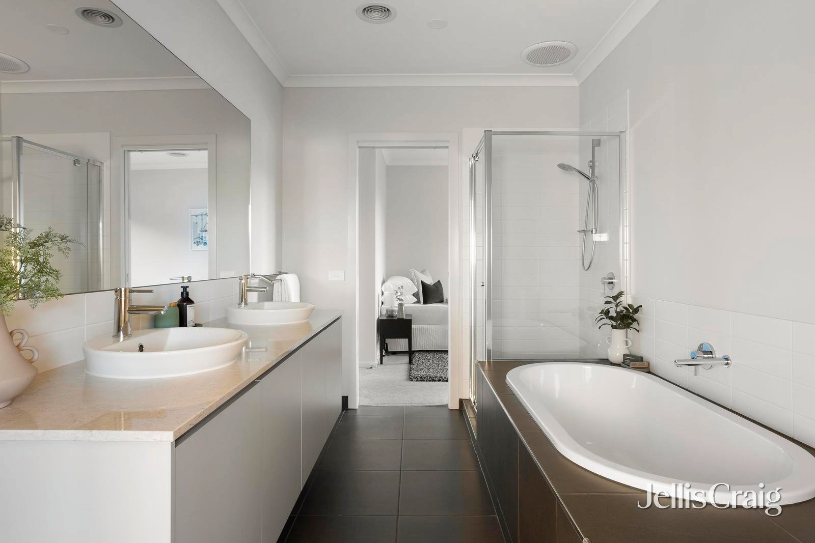 22 Horning Street, Doreen image 15