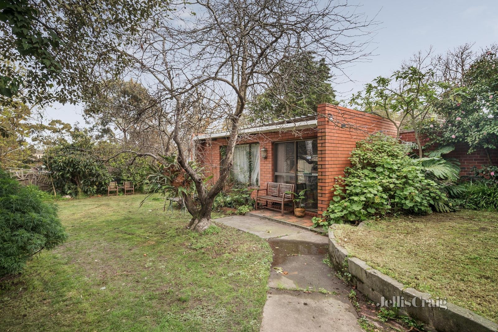 22 Hosken Street, Balwyn North image 8