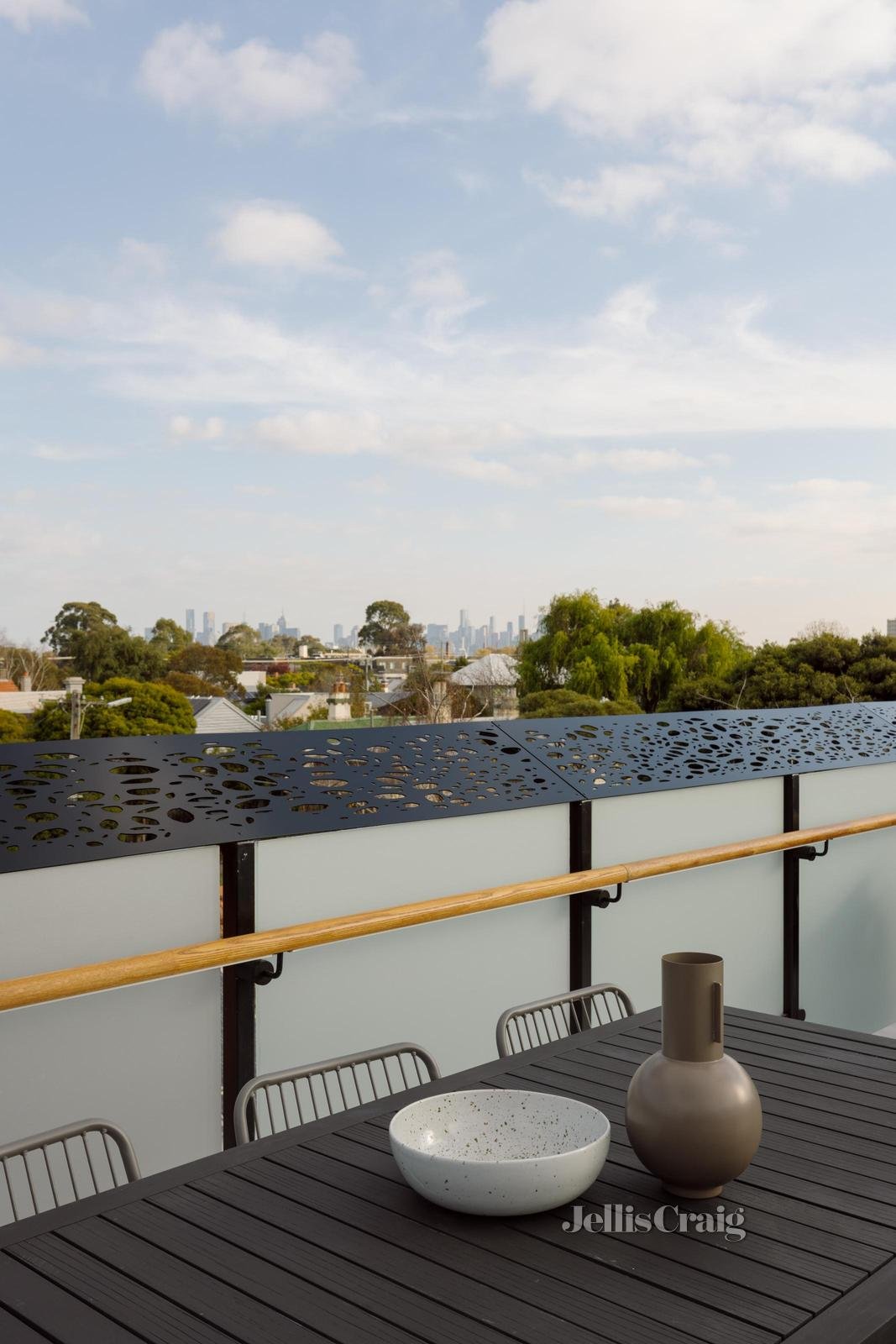 22 Howitt Street, Northcote image 11