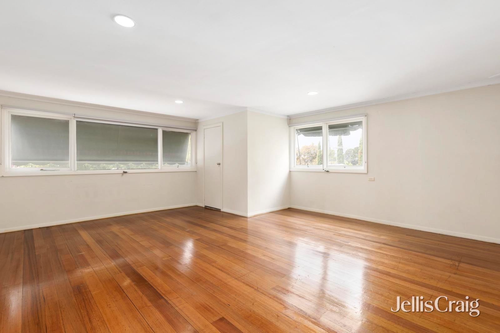 22 Hull Road, Croydon image 4