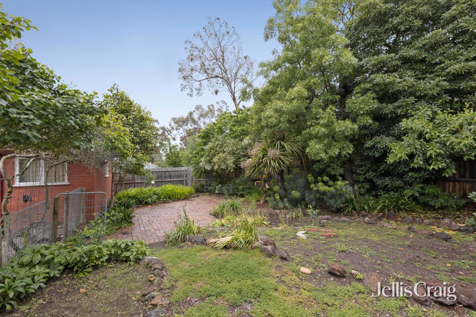 22 Hull Road, Croydon image 10