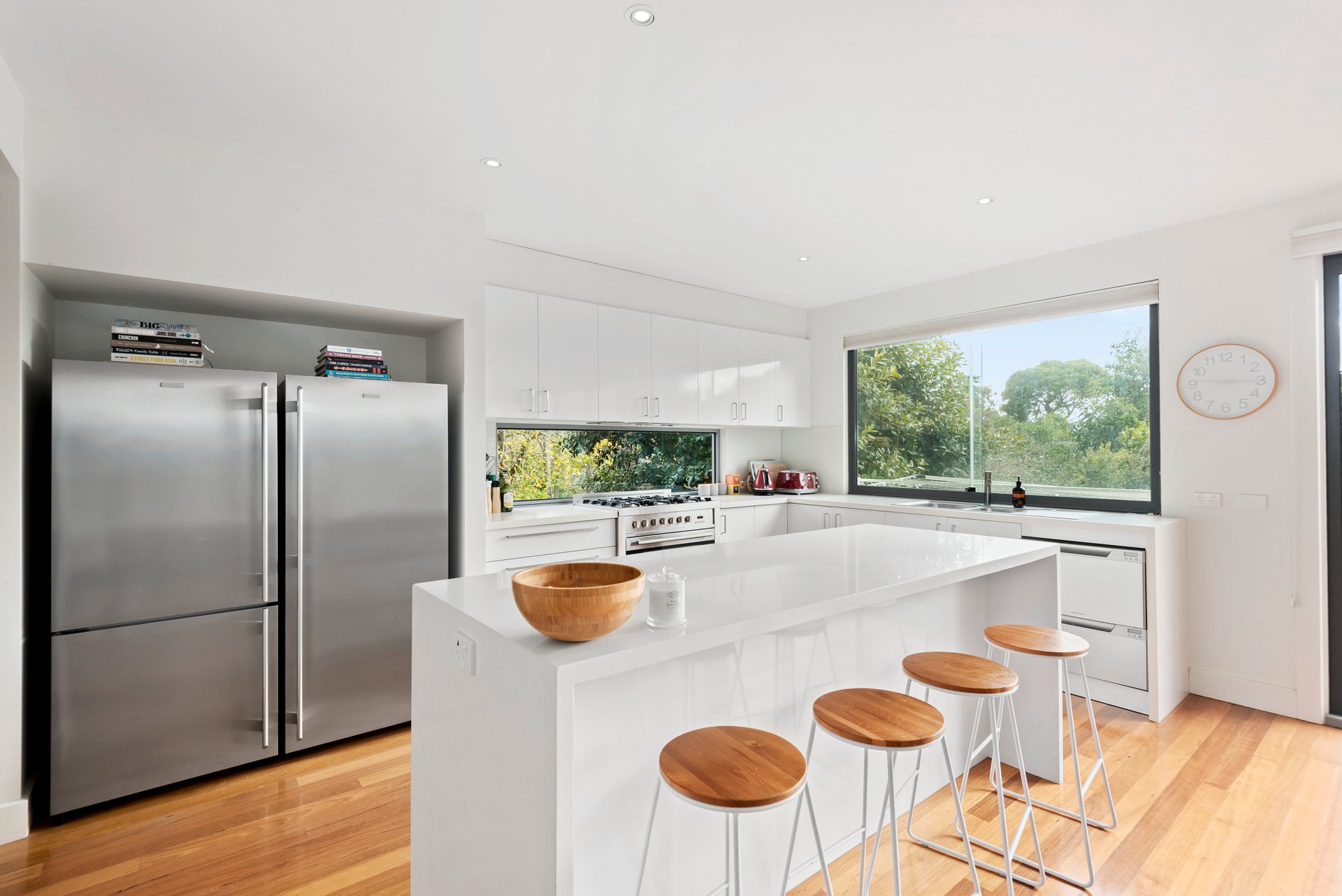 Property Gallery Thumbnail 3