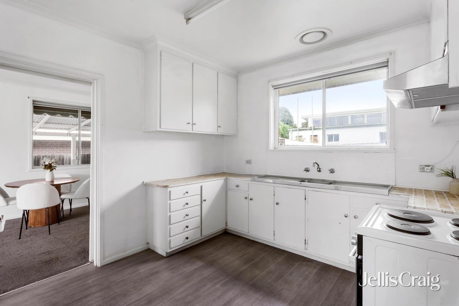 22 Kayden Street, Cheltenham image 5