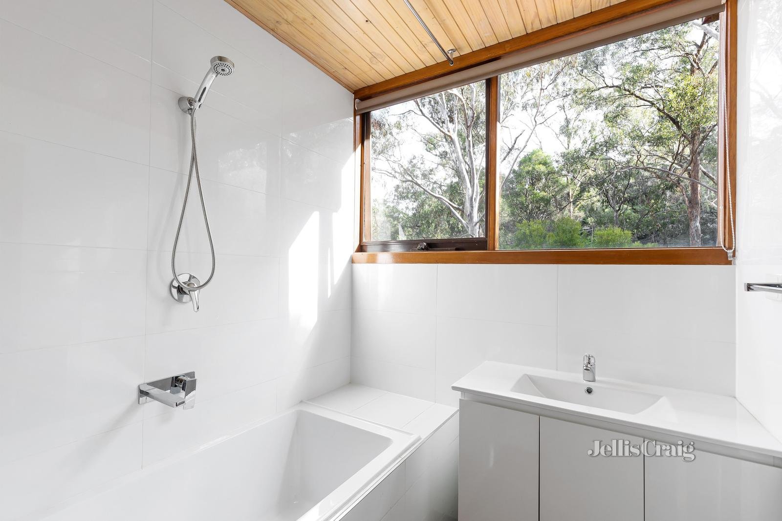 22 Kerrie Crescent, Eltham image 11