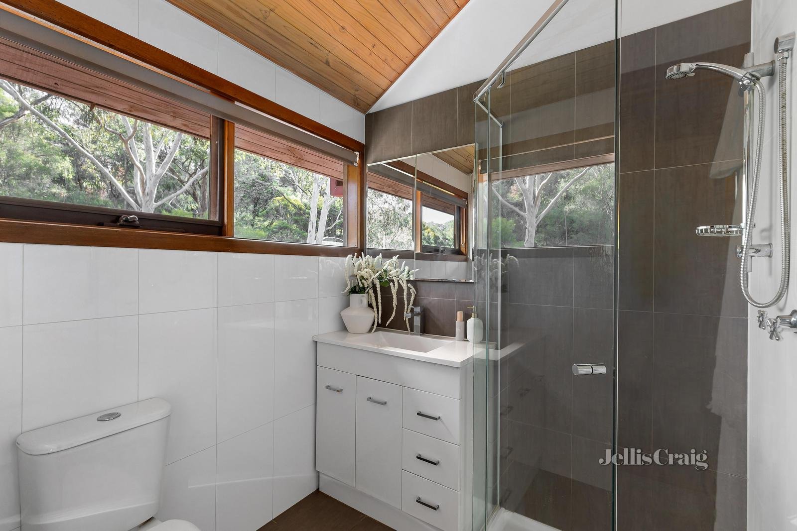 22 Kerrie Crescent, Eltham image 13