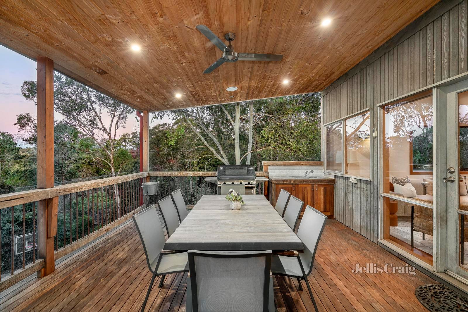 22 Kerrie Crescent, Eltham image 14