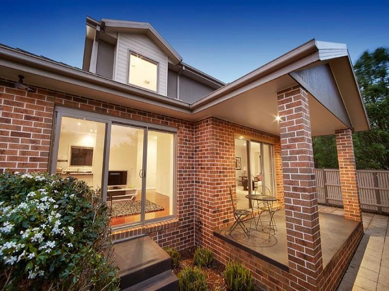 22 Kingswood Rise, Box Hill South image 10
