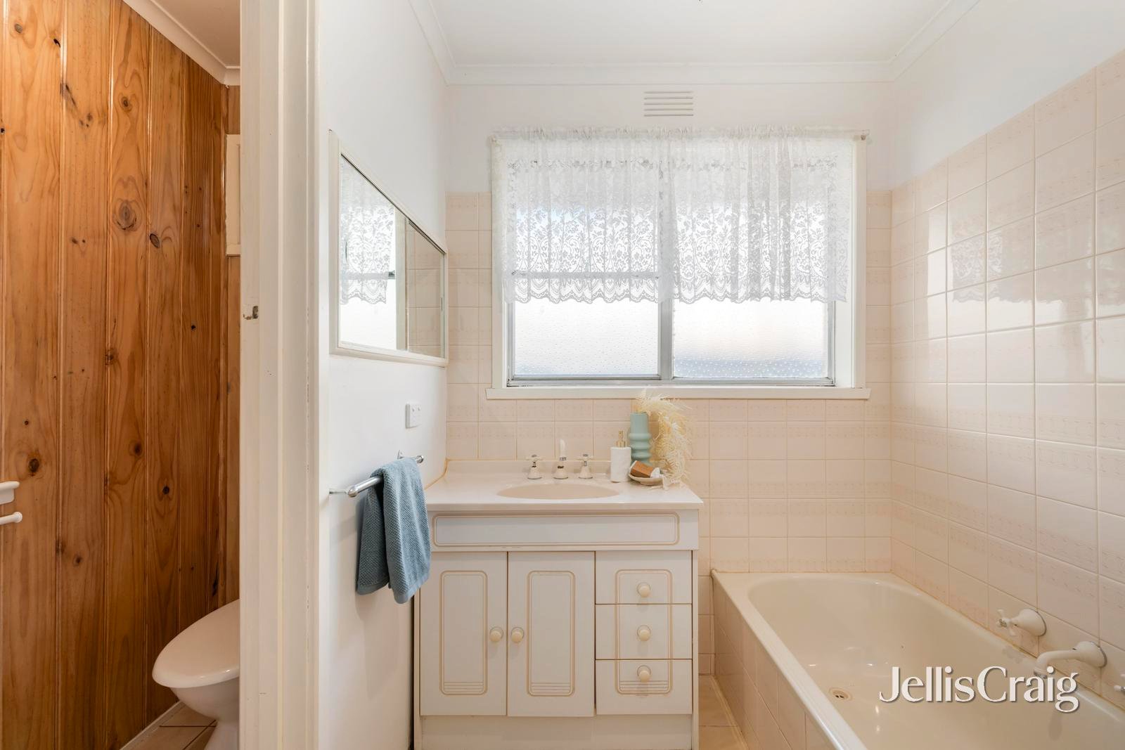 22 Krowera Street, Mooroolbark image 12