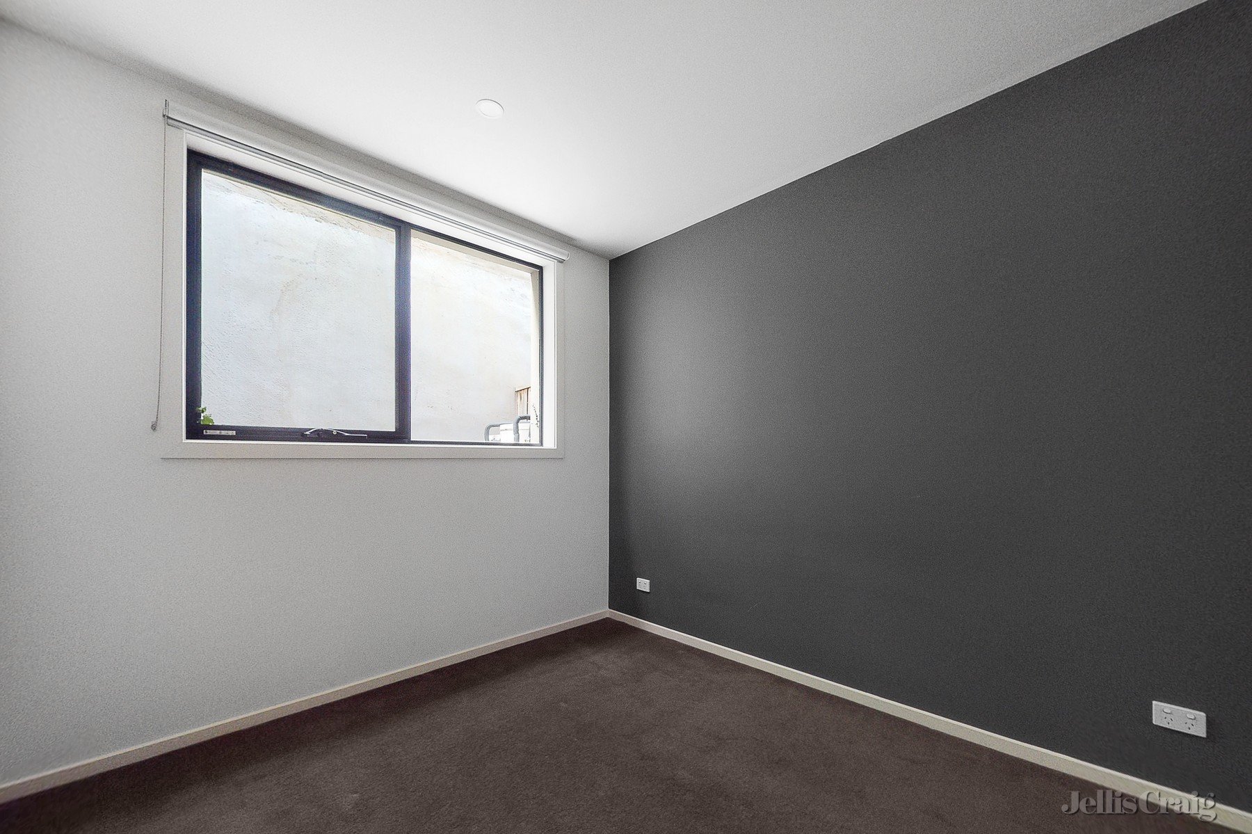 22 Lakeside Crescent, Keilor East image 6