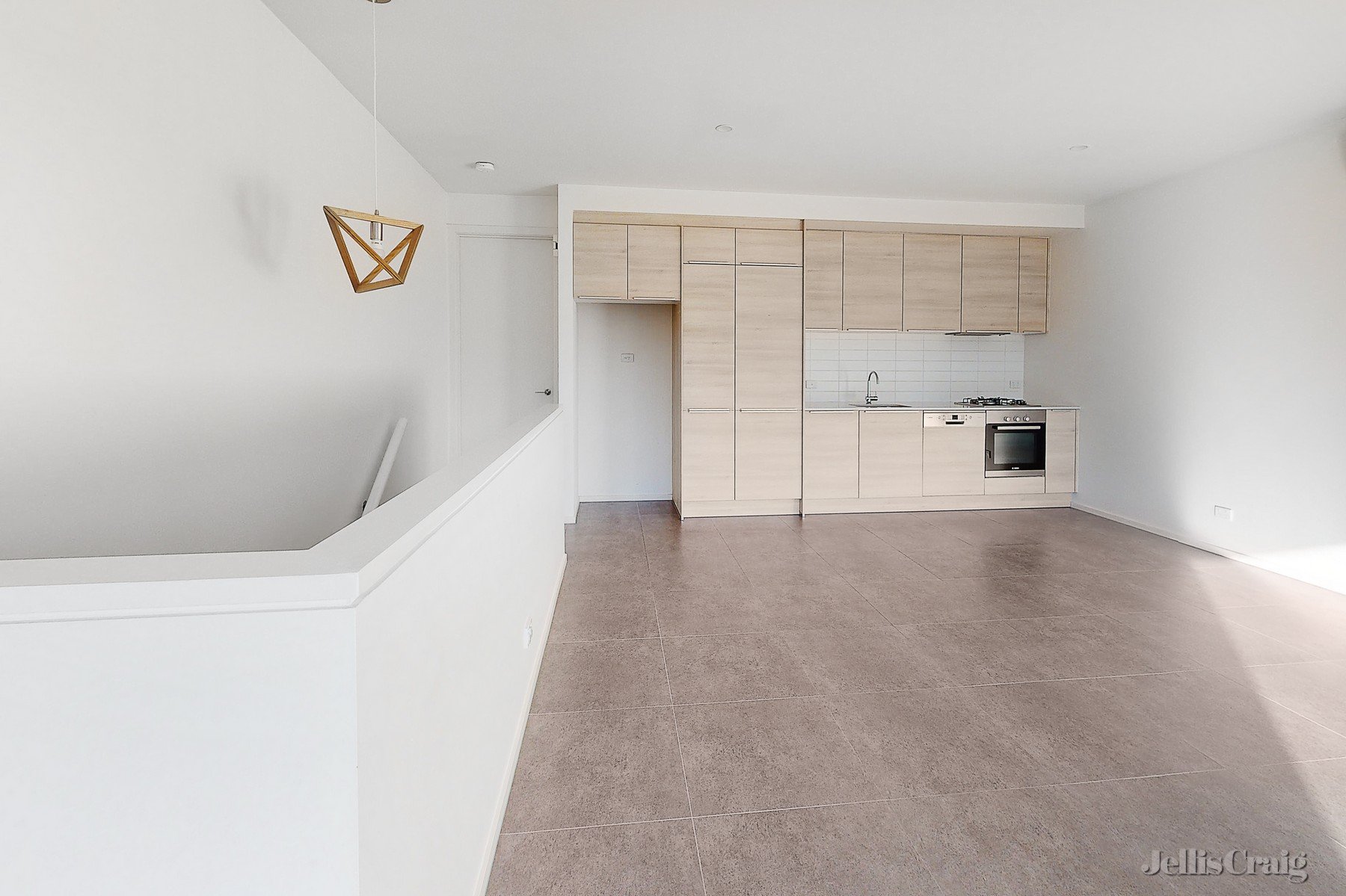 22 Lakeside Crescent, Keilor East image 4