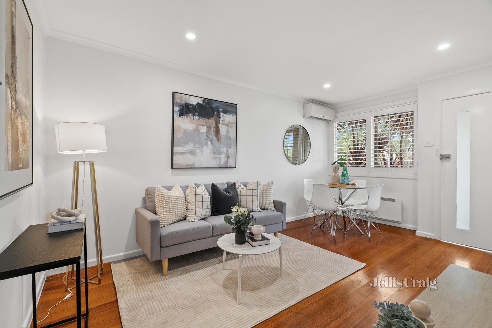 2/2 Lasiandra Avenue, Nunawading image 2