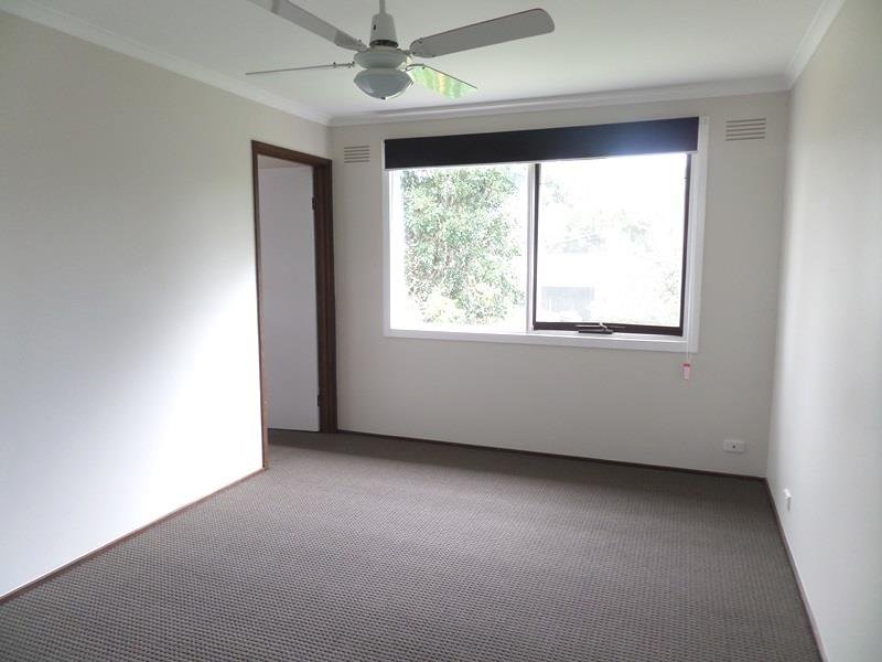 22 Learmouth Street, Belmont image 6