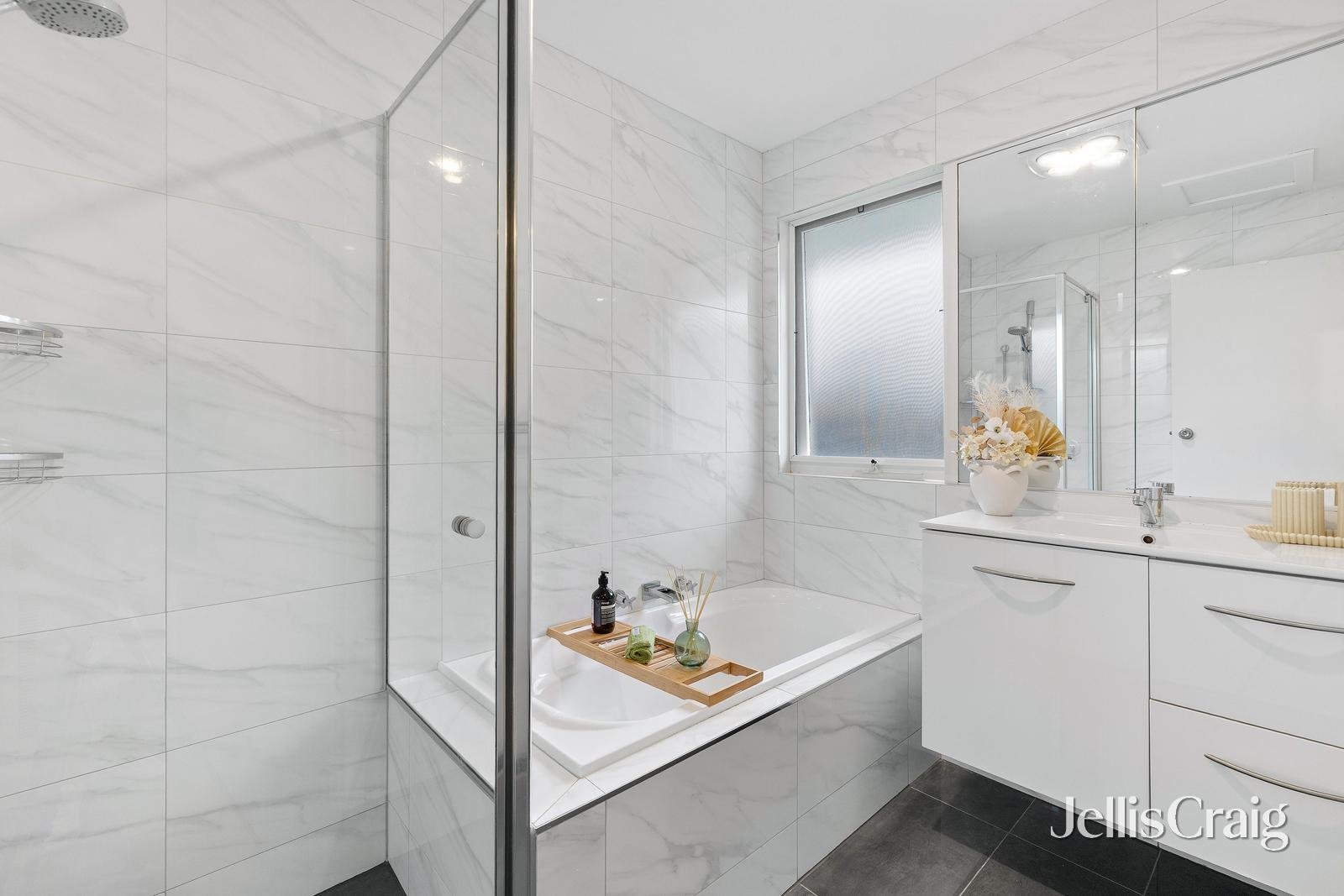 22 Lincoln Street, Burwood&nbsp;East image 9