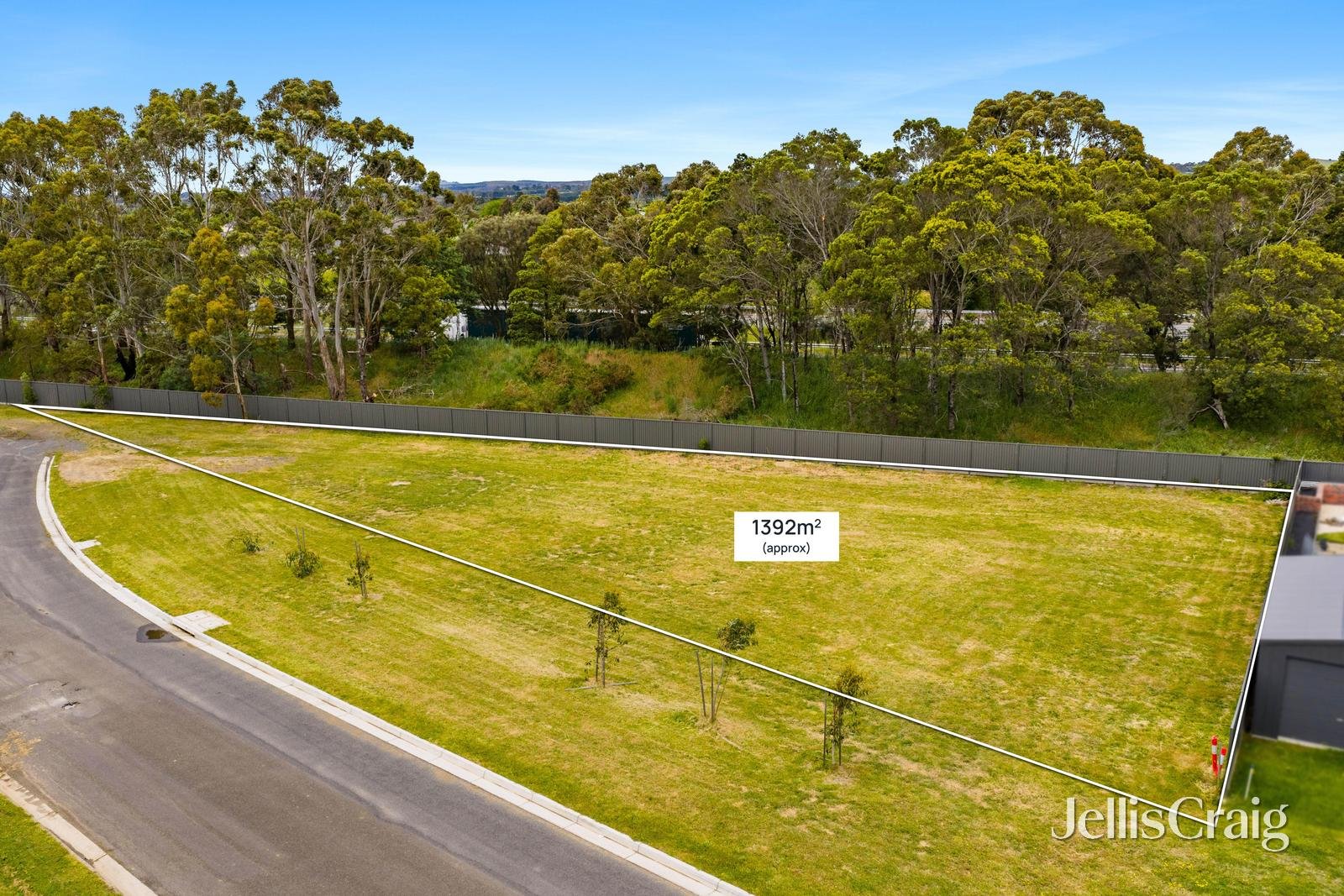 22 Lindsays Road, Mitchell Park image 1