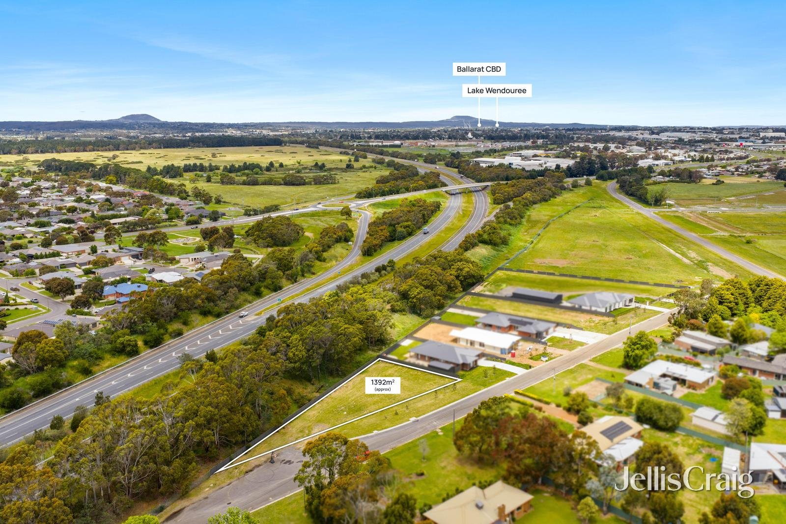 22 Lindsays Road, Mitchell Park image 3