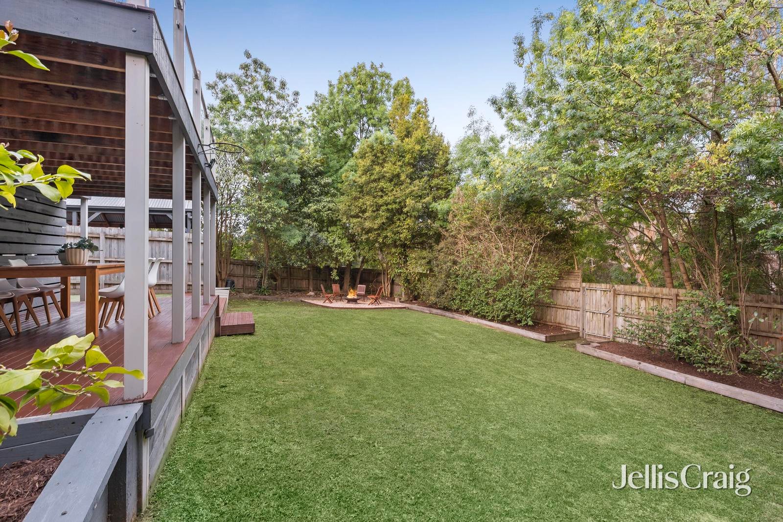 22 Long View Road, Croydon South image 16