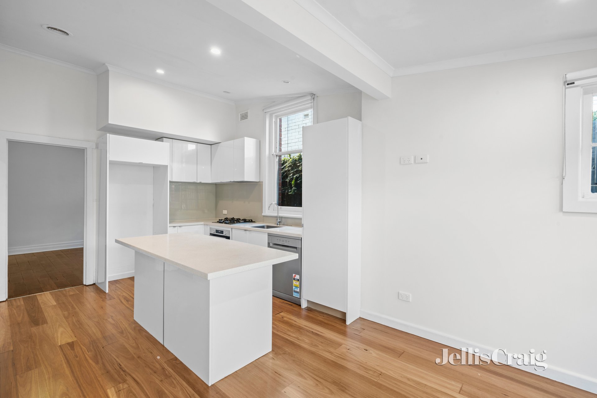 22 Luxton Rd, South&nbsp;Yarra image 2