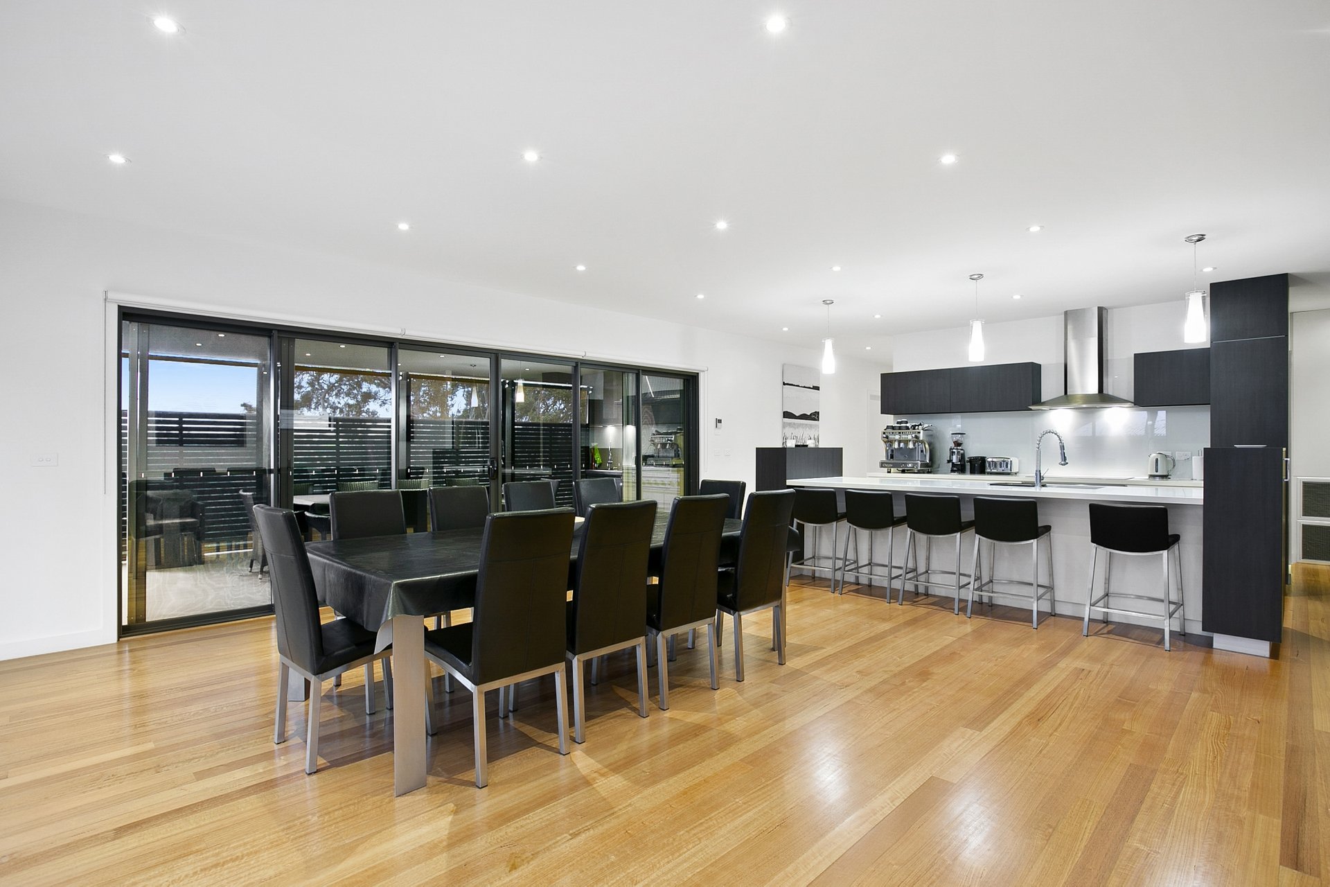 Property Gallery Thumbnail 4