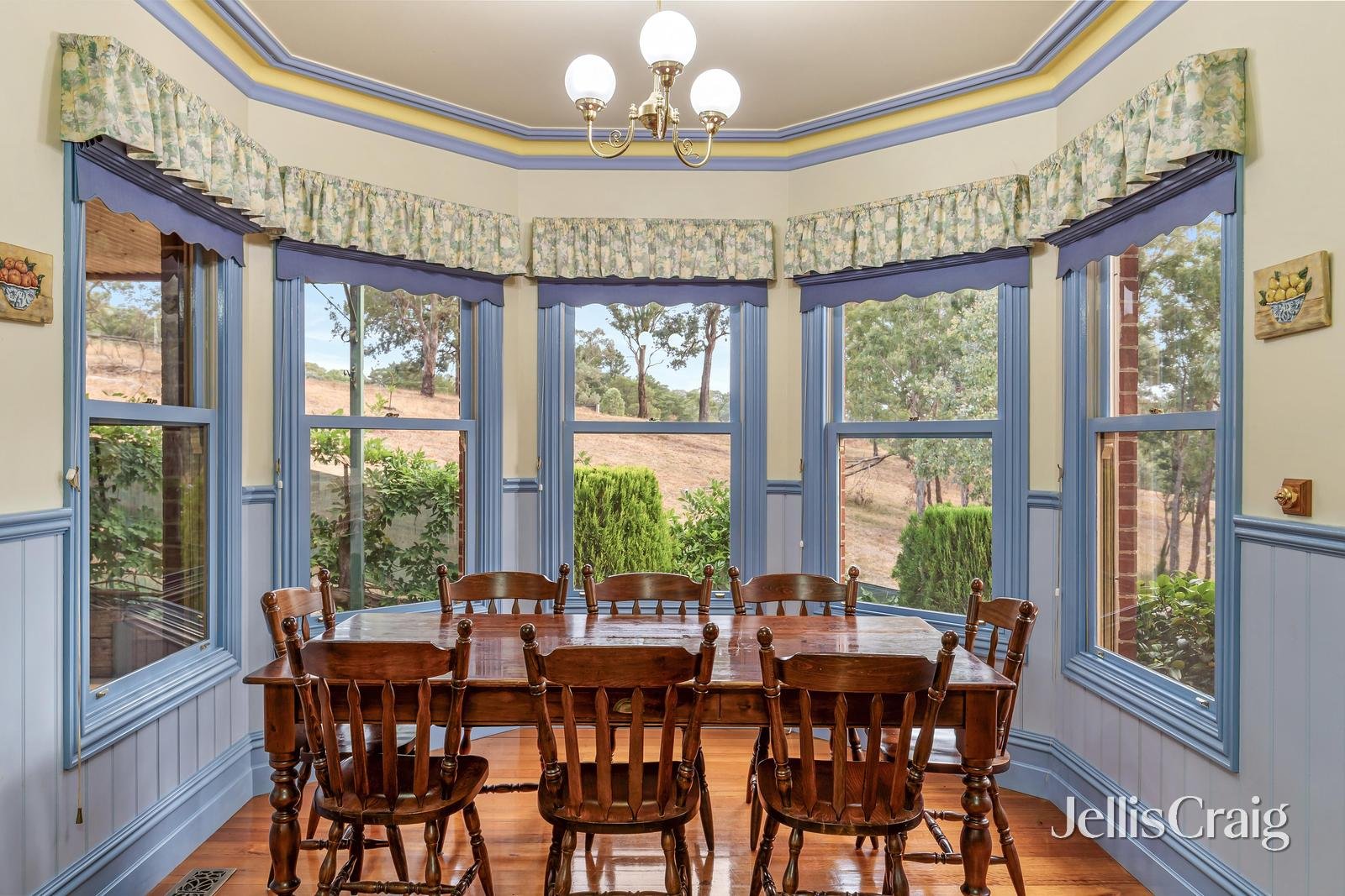 22 Manna Gum Rise, Warrandyte image 6