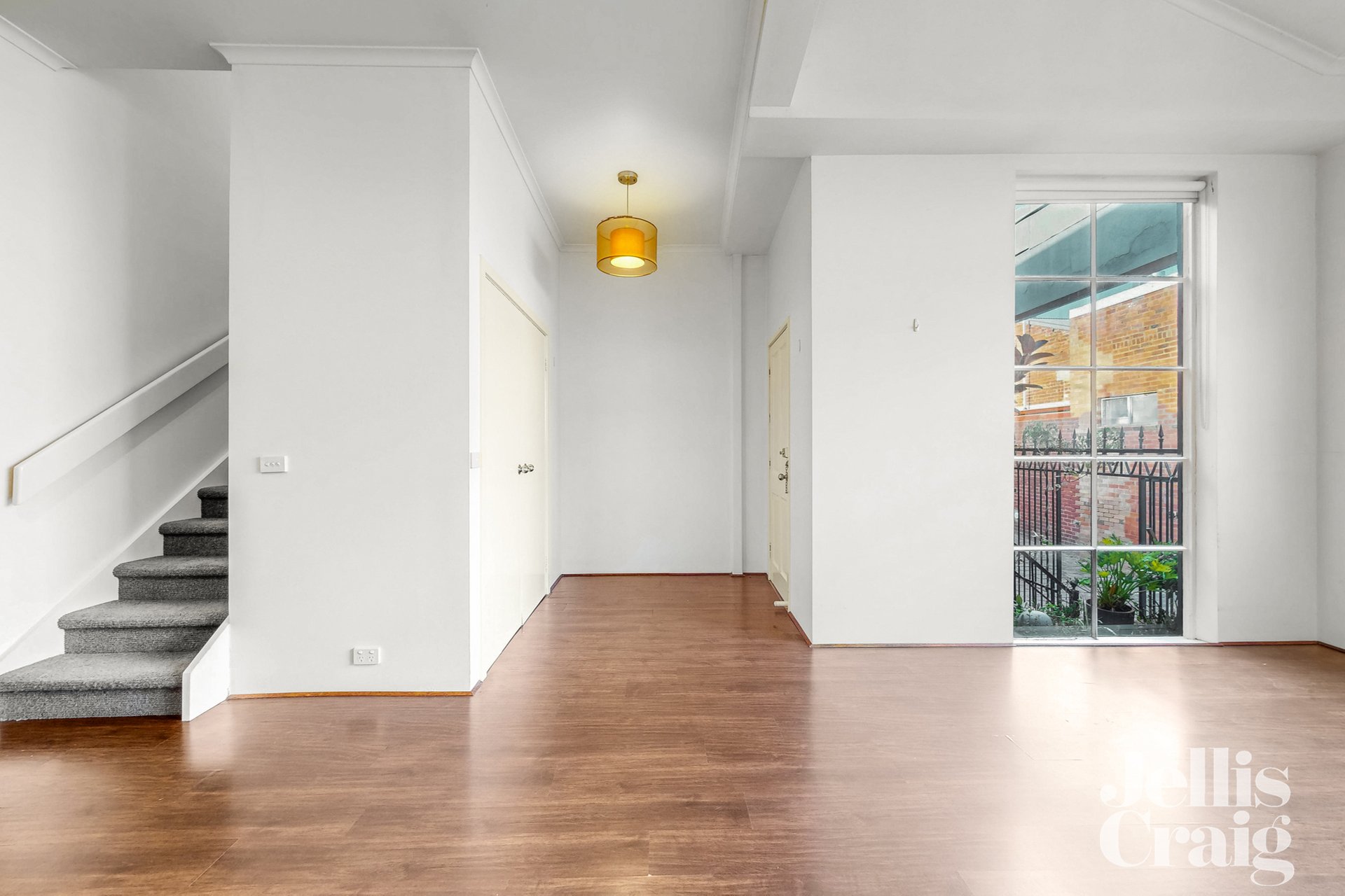 22 Mansion House Lane, West Melbourne image 9