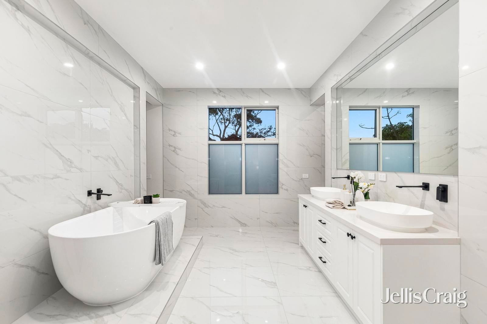 22 Marianne Way, Mount&nbsp;Waverley image 8