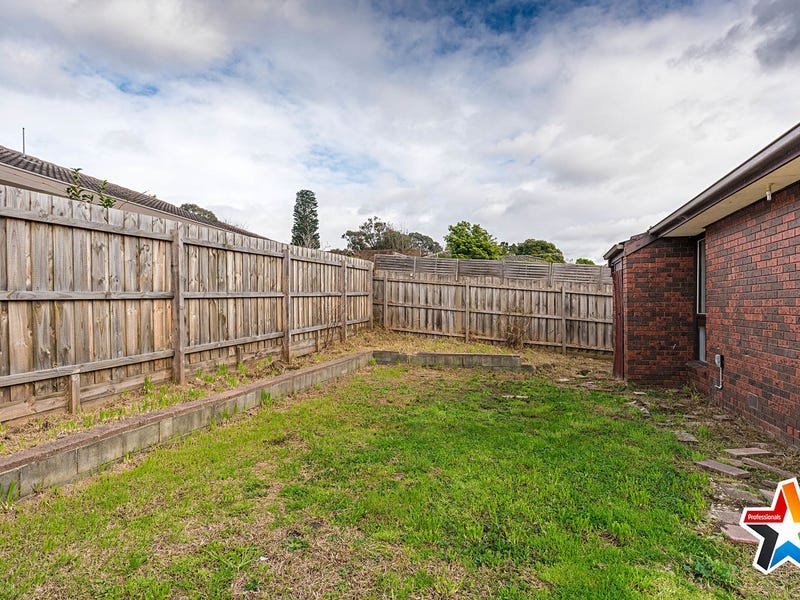 22 Mariemont Avenue, Wantirna image 9