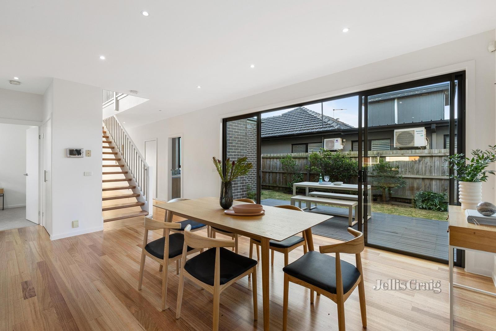 22 Marlborough Street, Bentleigh East image 6