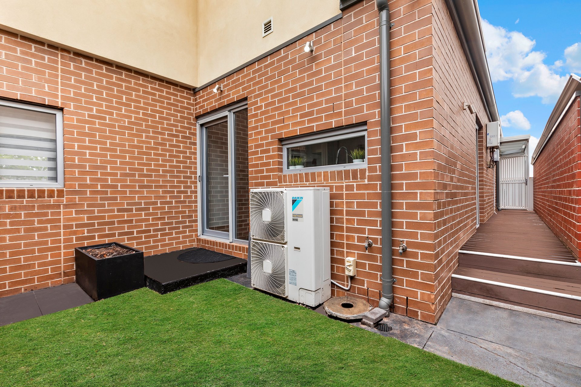 22 Mary Street, Essendon image 15