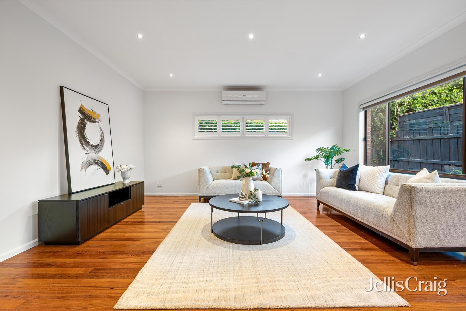 22 Mavista Avenue, Glen Waverley image 3