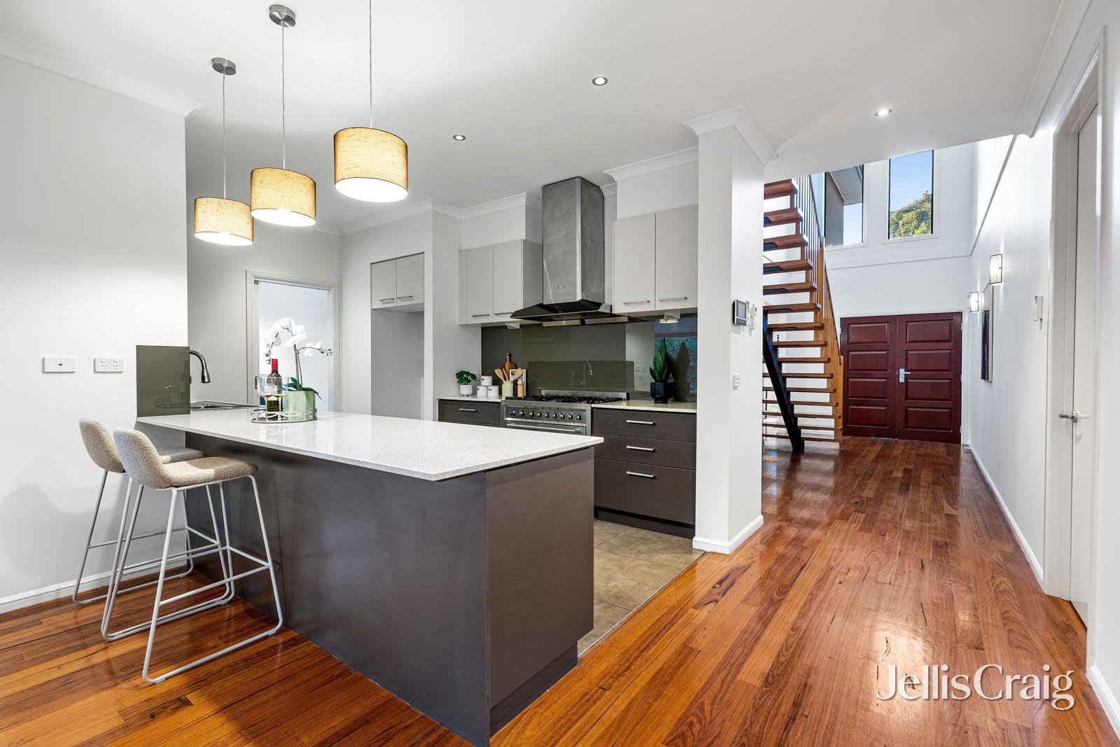 22 Mavista Avenue, Glen Waverley image 5