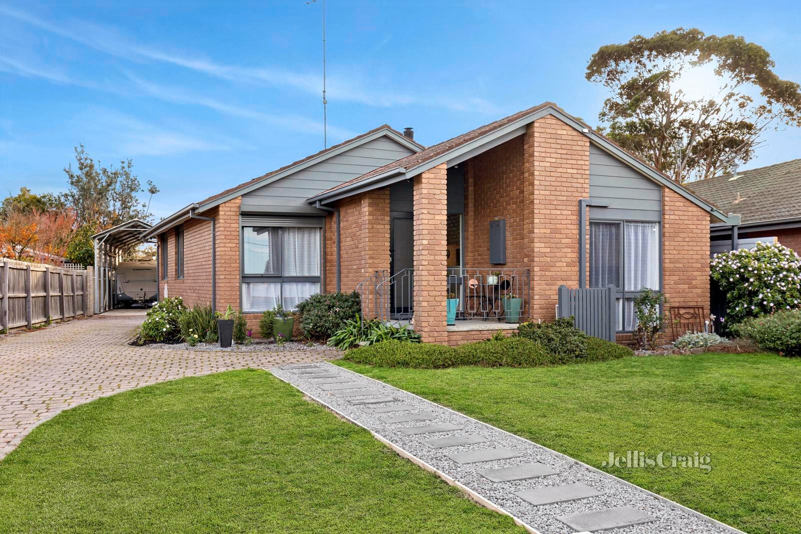 22 Melva Crescent, Whittington image 2