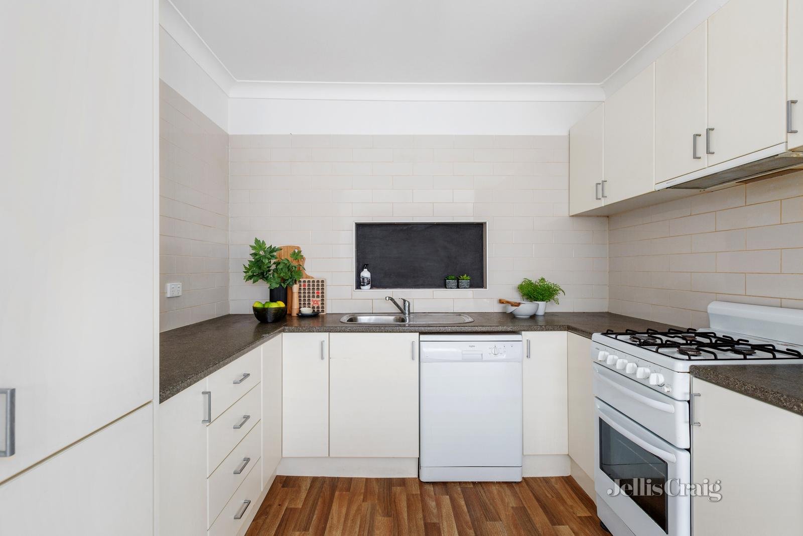 22 Melville Street, Hawthorn image 3