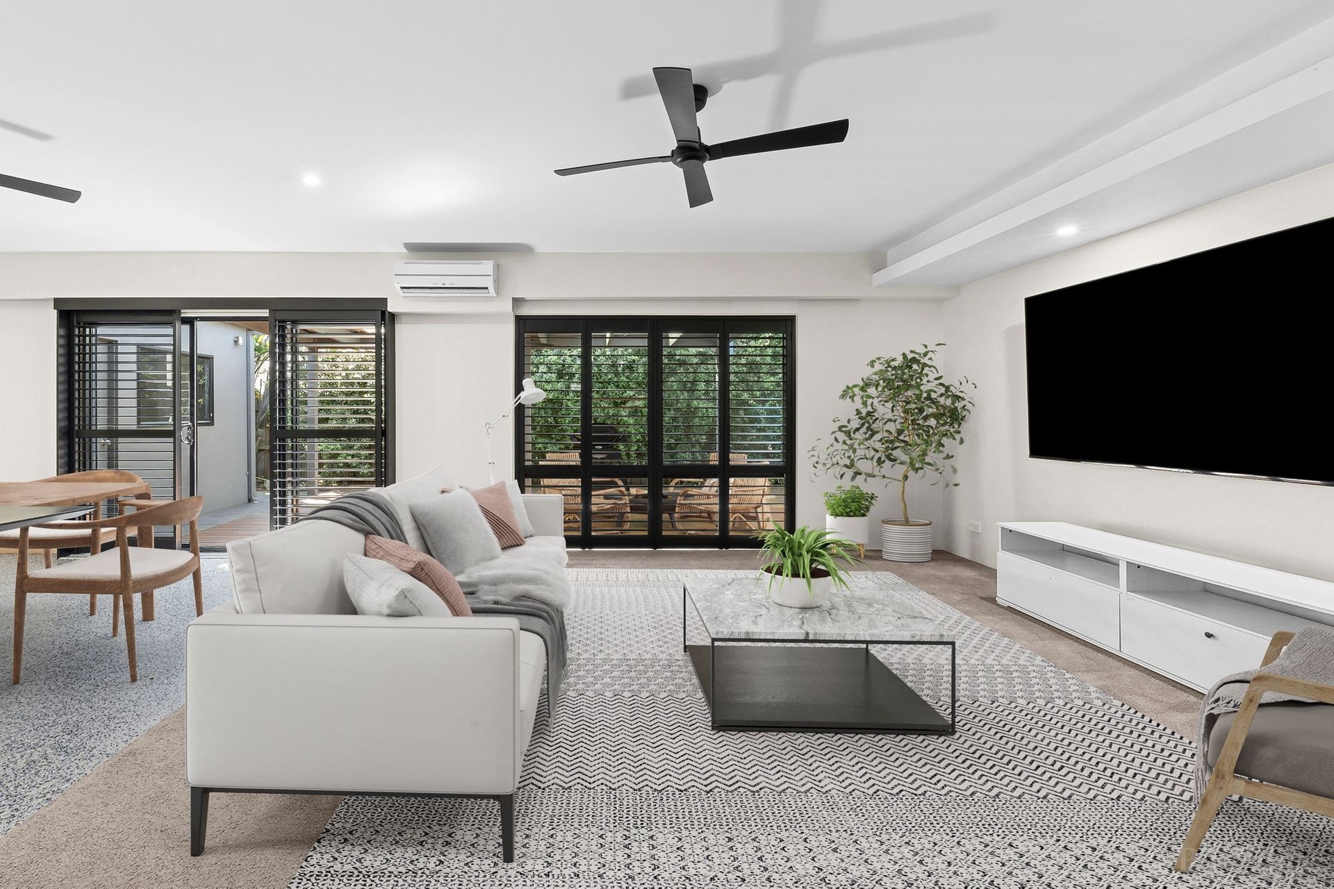 Property Gallery - Main Image